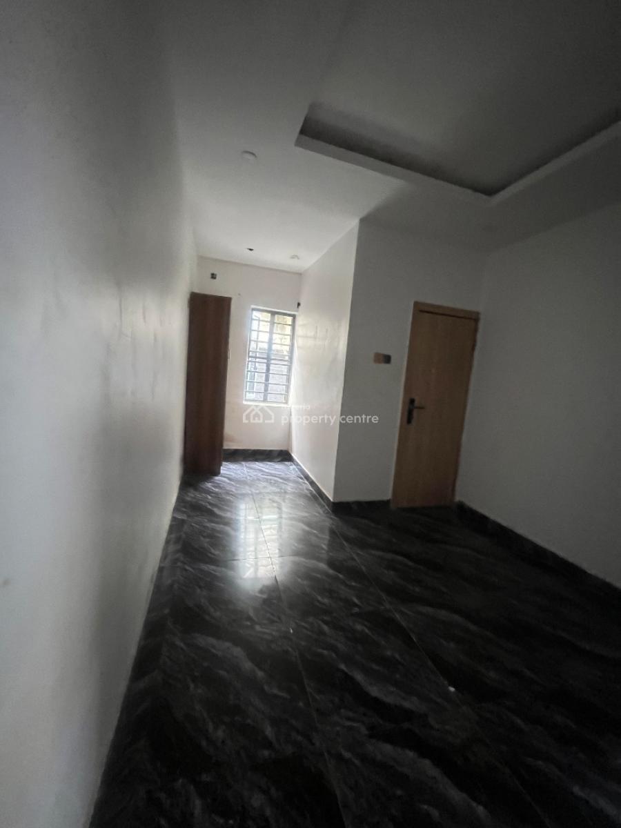 Mini Flat, Coastal Road, Okun-ajah, Ajah, Lagos, Mini Flat (room and Parlour) for Rent