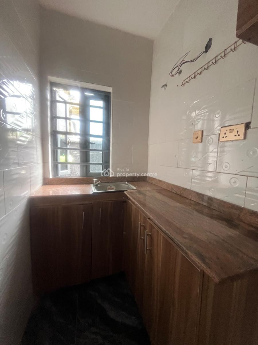 Mini Flat, Coastal Road, Okun-ajah, Ajah, Lagos, Mini Flat (room and Parlour) for Rent