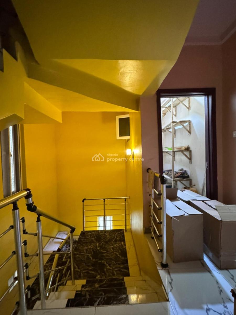a Decent 4 Bedroom Semi Detached House with All Modern Facilities, Off Jakande R/b, Lekki, Lagos, Lekki, Lagos, Semi-detached Duplex for Sale