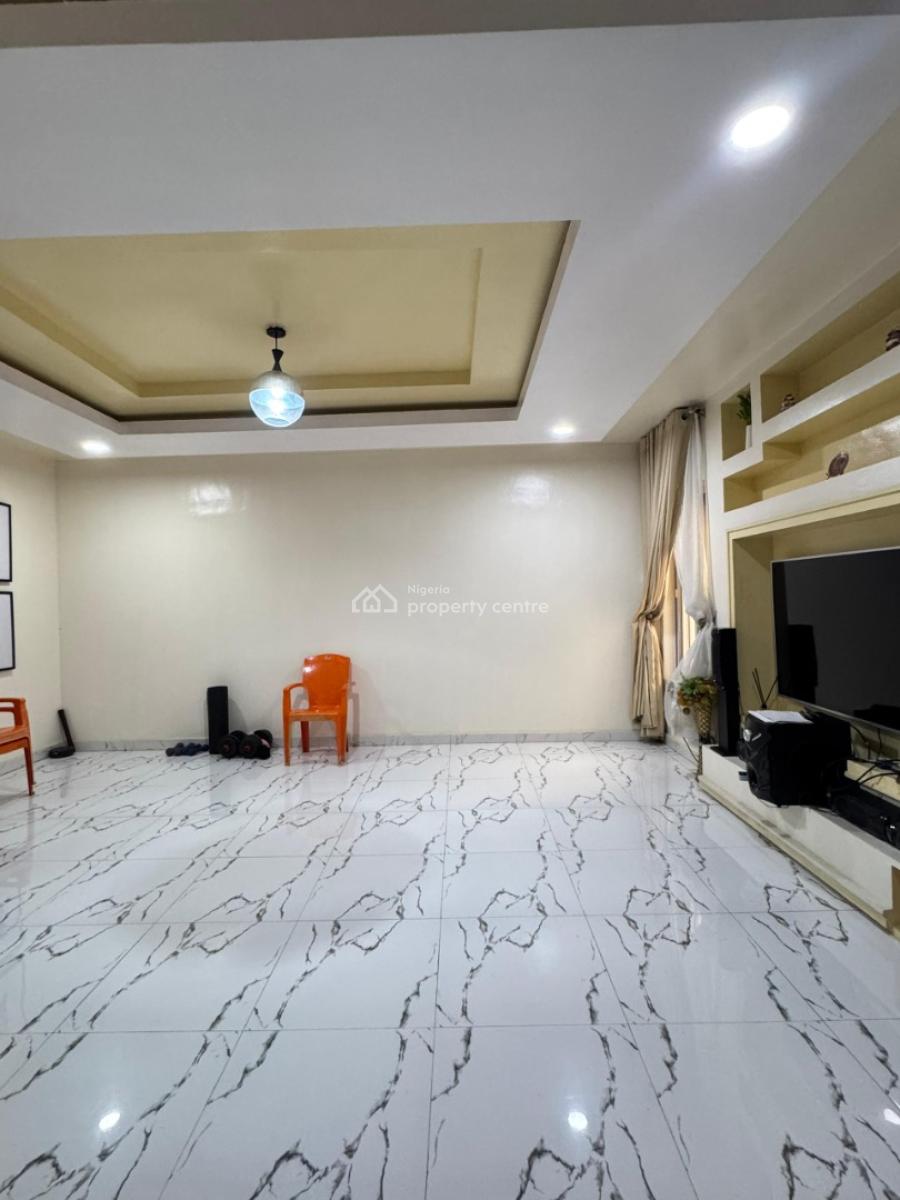 a Decent 4 Bedroom Semi Detached House with All Modern Facilities, Off Jakande R/b, Lekki, Lagos, Lekki, Lagos, Semi-detached Duplex for Sale