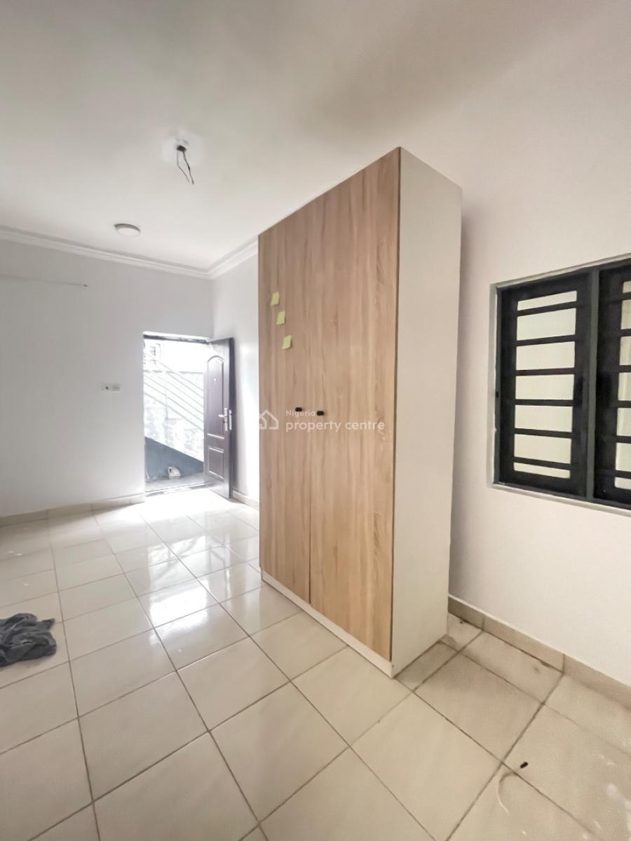 Standard Self Contain, Sangotedo, Ajah, Lagos, Self Contain (single Rooms) for Rent