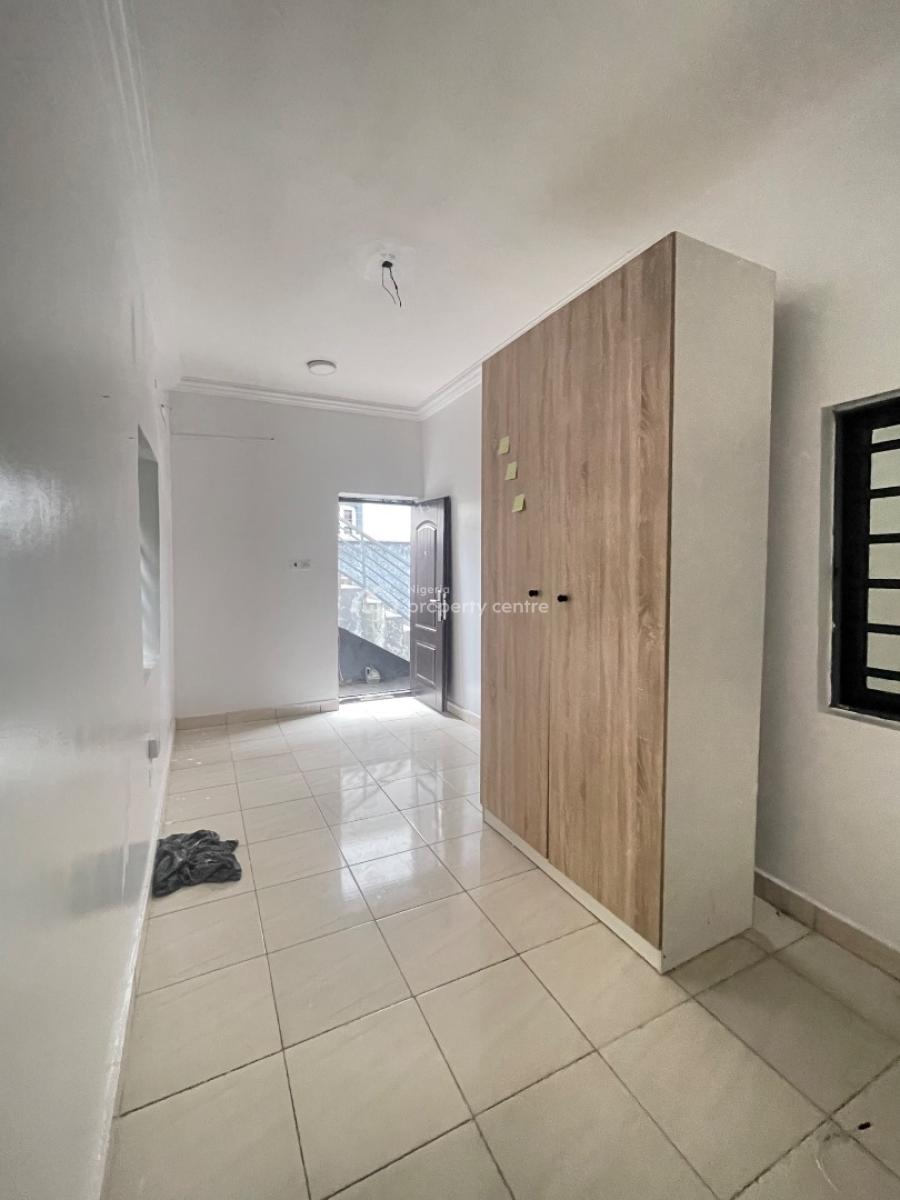Standard Self Contain, Sangotedo, Ajah, Lagos, Self Contain (single Rooms) for Rent