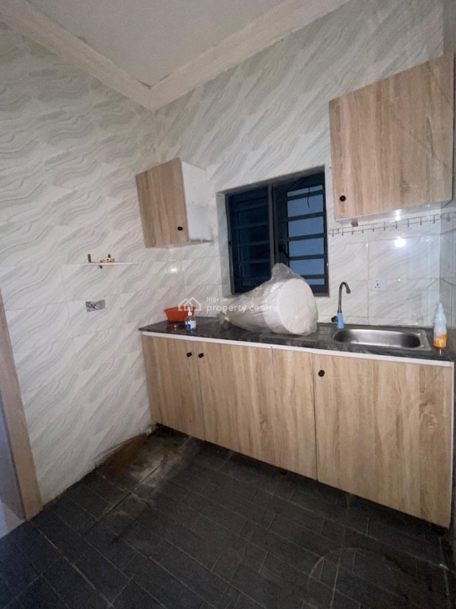 Standard Self Contain, Sangotedo, Ajah, Lagos, Self Contain (single Rooms) for Rent
