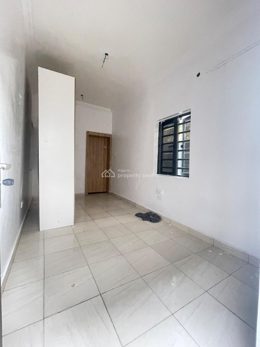 Standard Self Contain, Sangotedo, Ajah, Lagos, Self Contain (single Rooms) for Rent