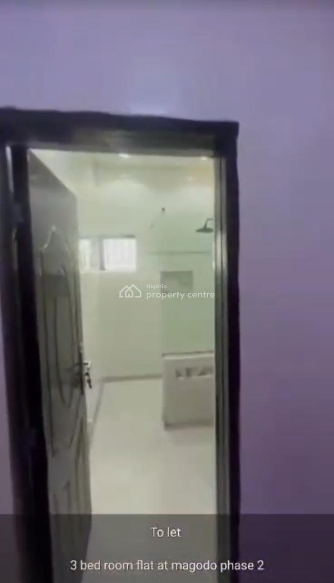 Executive 3 Bedroom Apartment with a Room En Suite, Gra Phase 2, Magodo, Lagos, Flat / Apartment for Rent
