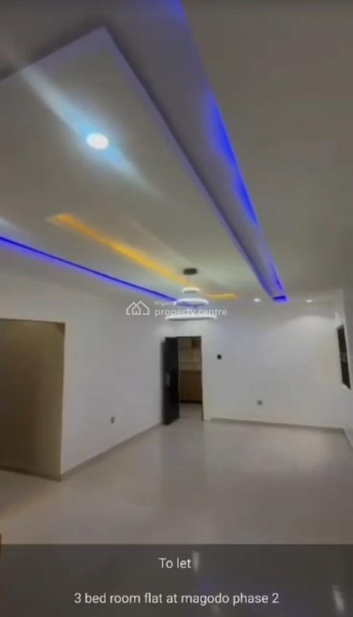 Executive 3 Bedroom Apartment with a Room En Suite, Gra Phase 2, Magodo, Lagos, Flat / Apartment for Rent