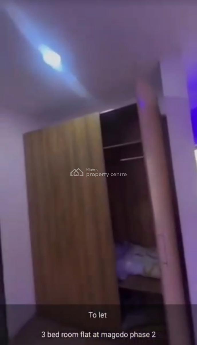 Executive 3 Bedroom Apartment with a Room En Suite, Gra Phase 2, Magodo, Lagos, Flat / Apartment for Rent