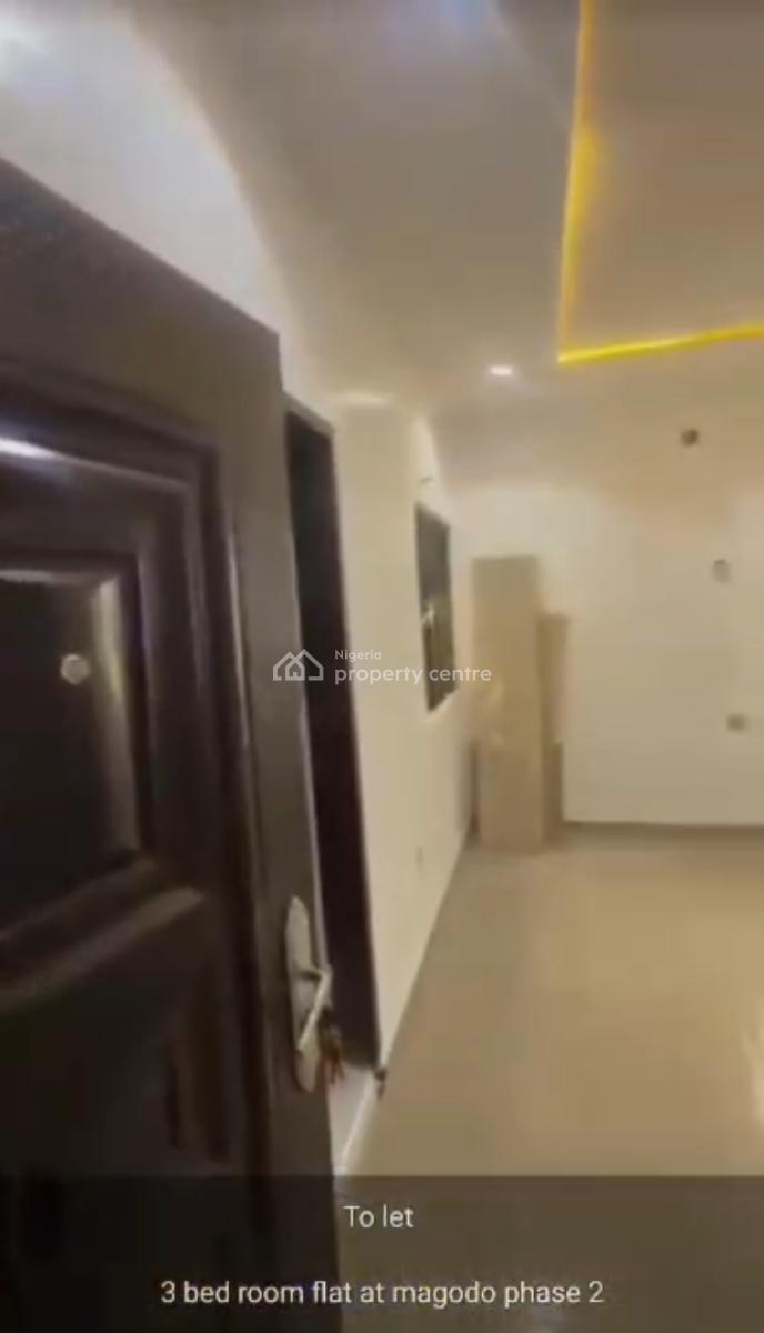 Executive 3 Bedroom Apartment with a Room En Suite, Gra Phase 2, Magodo, Lagos, Flat / Apartment for Rent