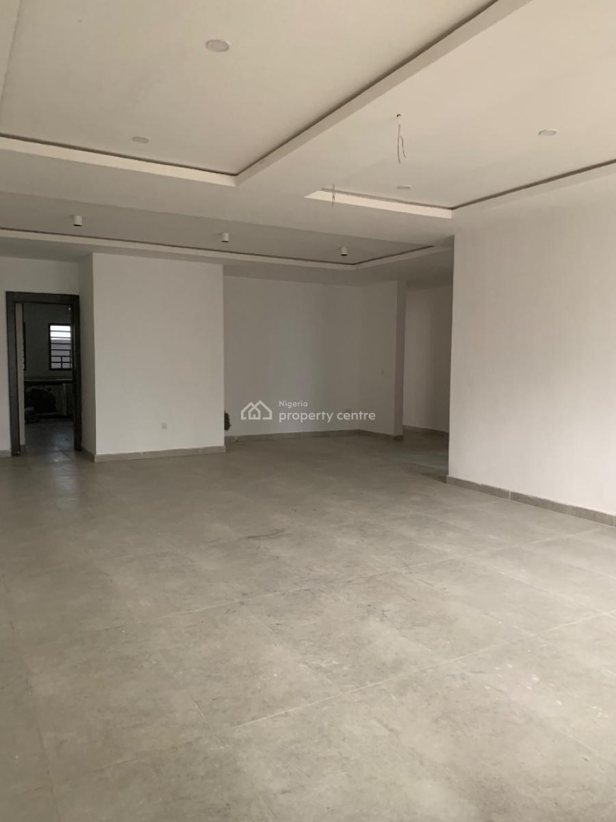 Elegant  Crafted 4 Bedroom Apartment, Lekki Phase 1, Lekki, Lagos, Flat / Apartment for Sale