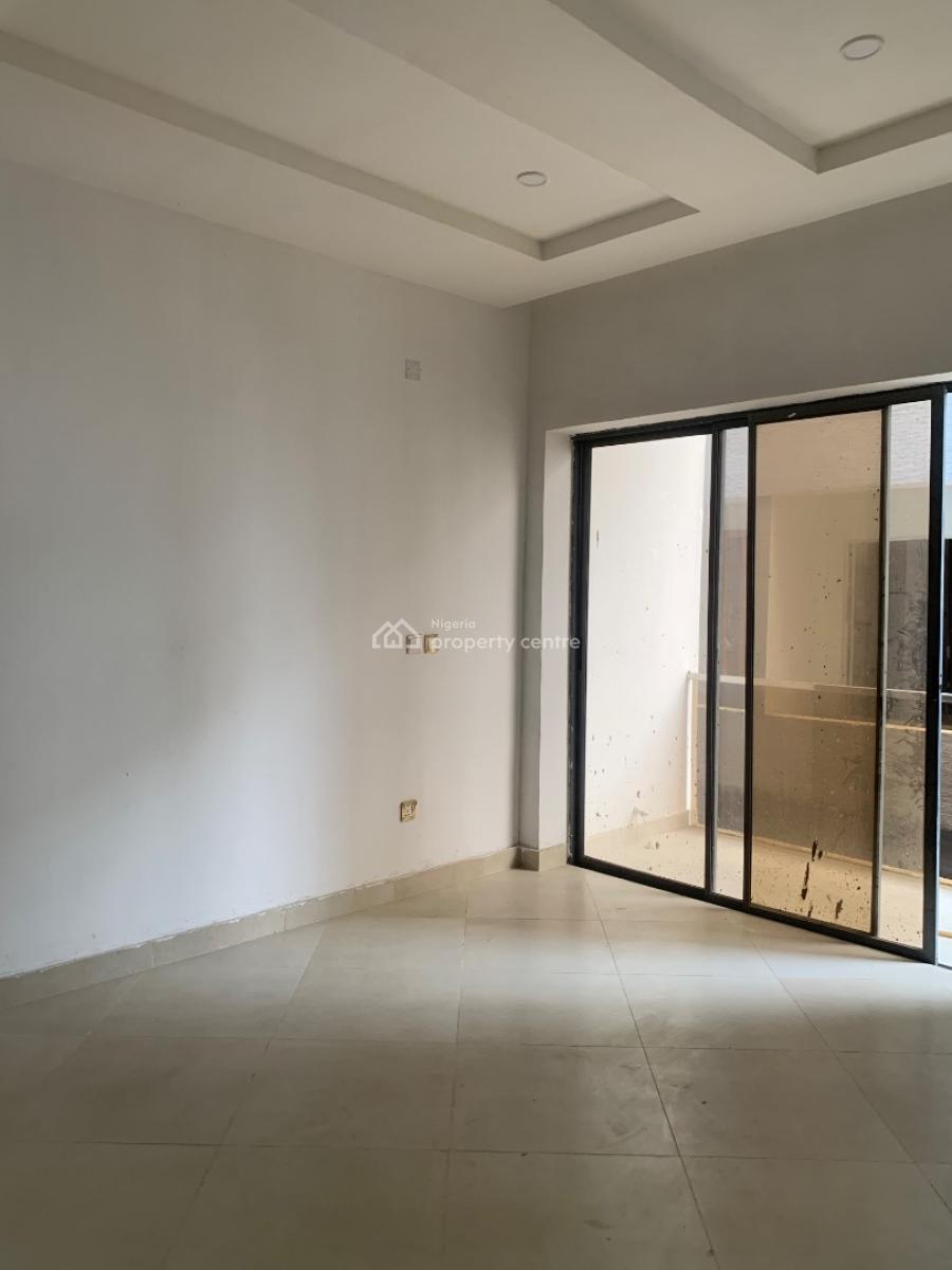 Elegant  Crafted 4 Bedroom Apartment, Lekki Phase 1, Lekki, Lagos, Flat / Apartment for Sale