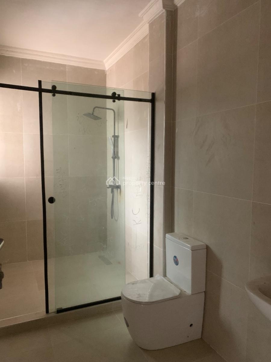 Elegant  Crafted 4 Bedroom Apartment, Lekki Phase 1, Lekki, Lagos, Flat / Apartment for Sale