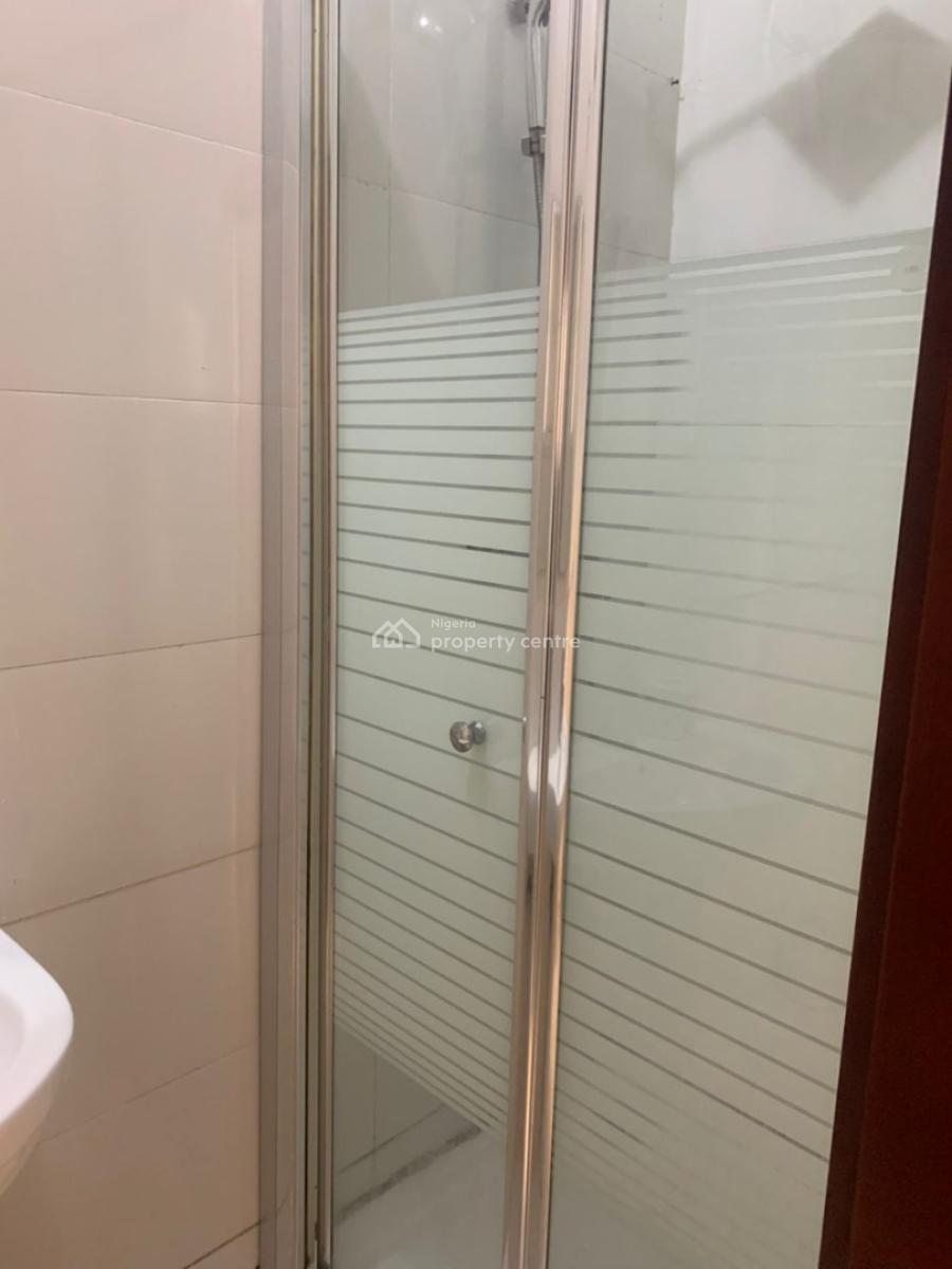 2 Bedroom Apartment, Lekki Phase 1, Lekki, Lagos, Flat / Apartment for Rent