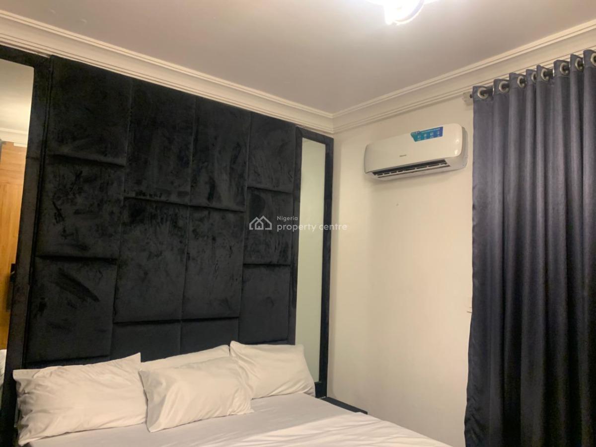 2 Bedroom Apartment, Lekki Phase 1, Lekki, Lagos, Flat / Apartment for Rent