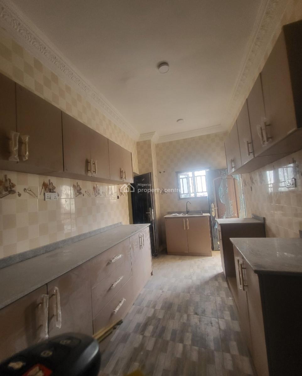 Luxurious Massive 2bedroom Flat, After Ebano Supermarket, Lokogoma District, Abuja, Flat / Apartment for Rent