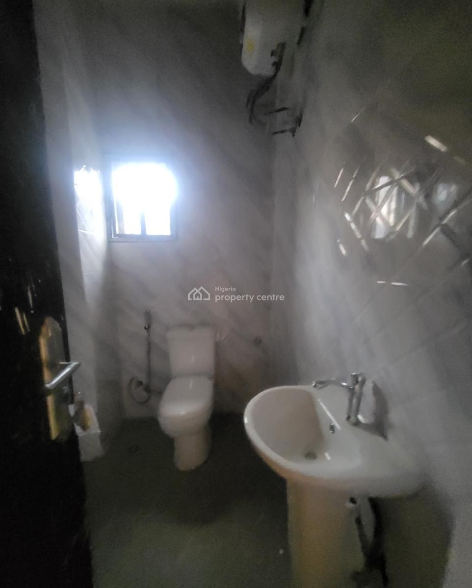 Luxurious Massive 2bedroom Flat, After Ebano Supermarket, Lokogoma District, Abuja, Flat / Apartment for Rent