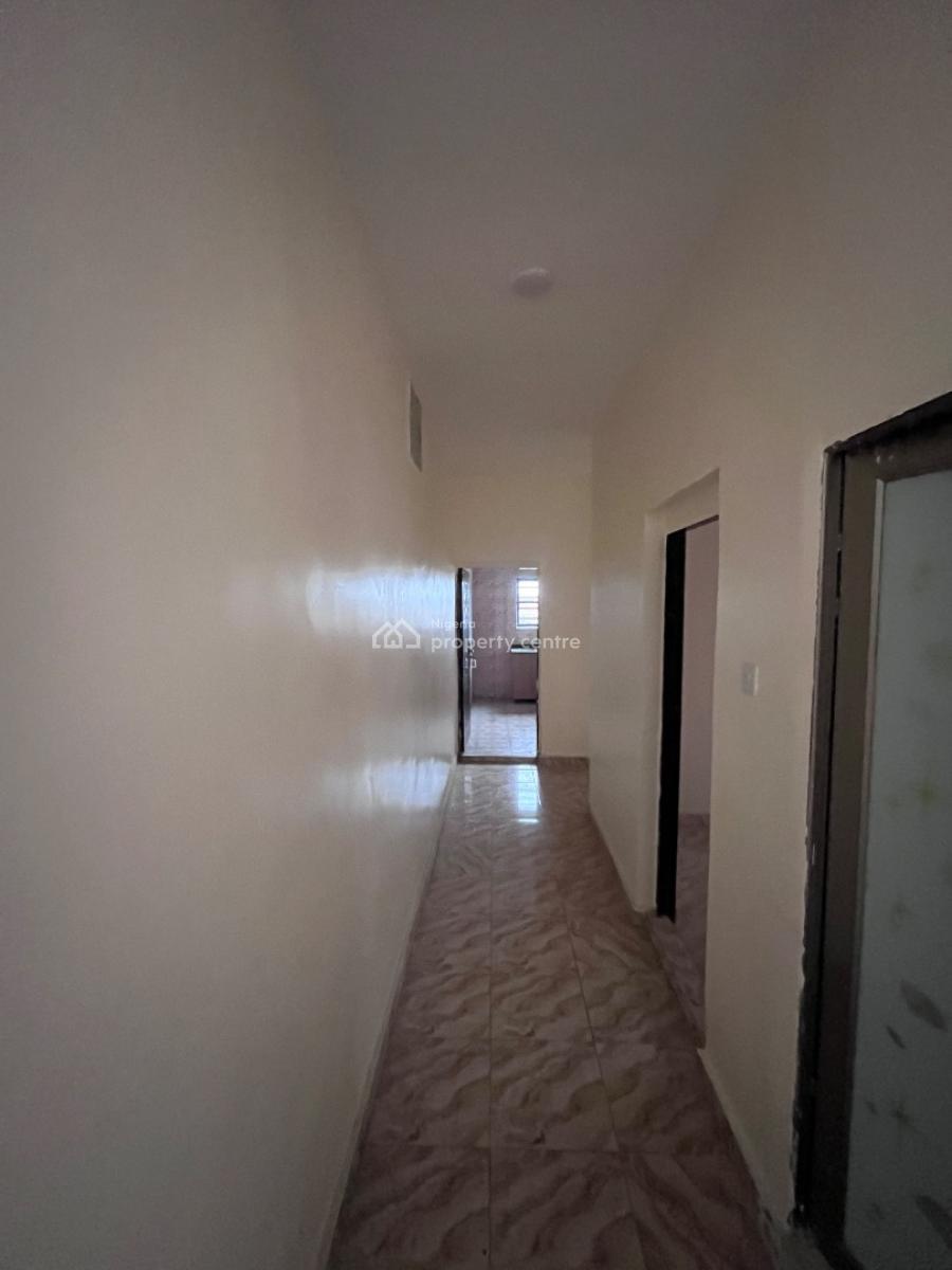 Newly Built  2-bedroom Up Floor Apartment. 2 Units Available, Wisebuyer Magboro Not Far From Magboro Busstop, Magboro, Ogun, Flat / Apartment for Rent