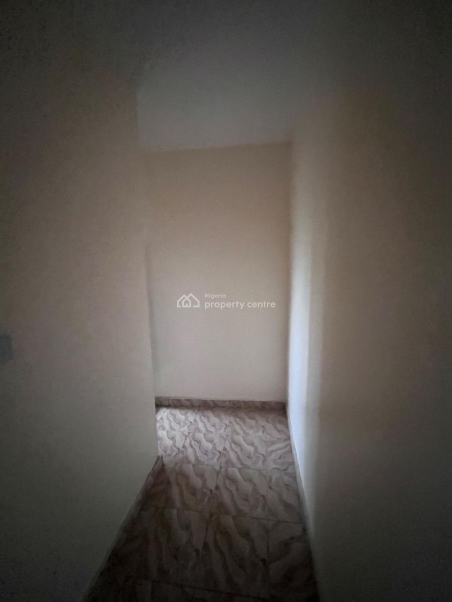 Newly Built  2-bedroom Up Floor Apartment. 2 Units Available, Wisebuyer Magboro Not Far From Magboro Busstop, Magboro, Ogun, Flat / Apartment for Rent