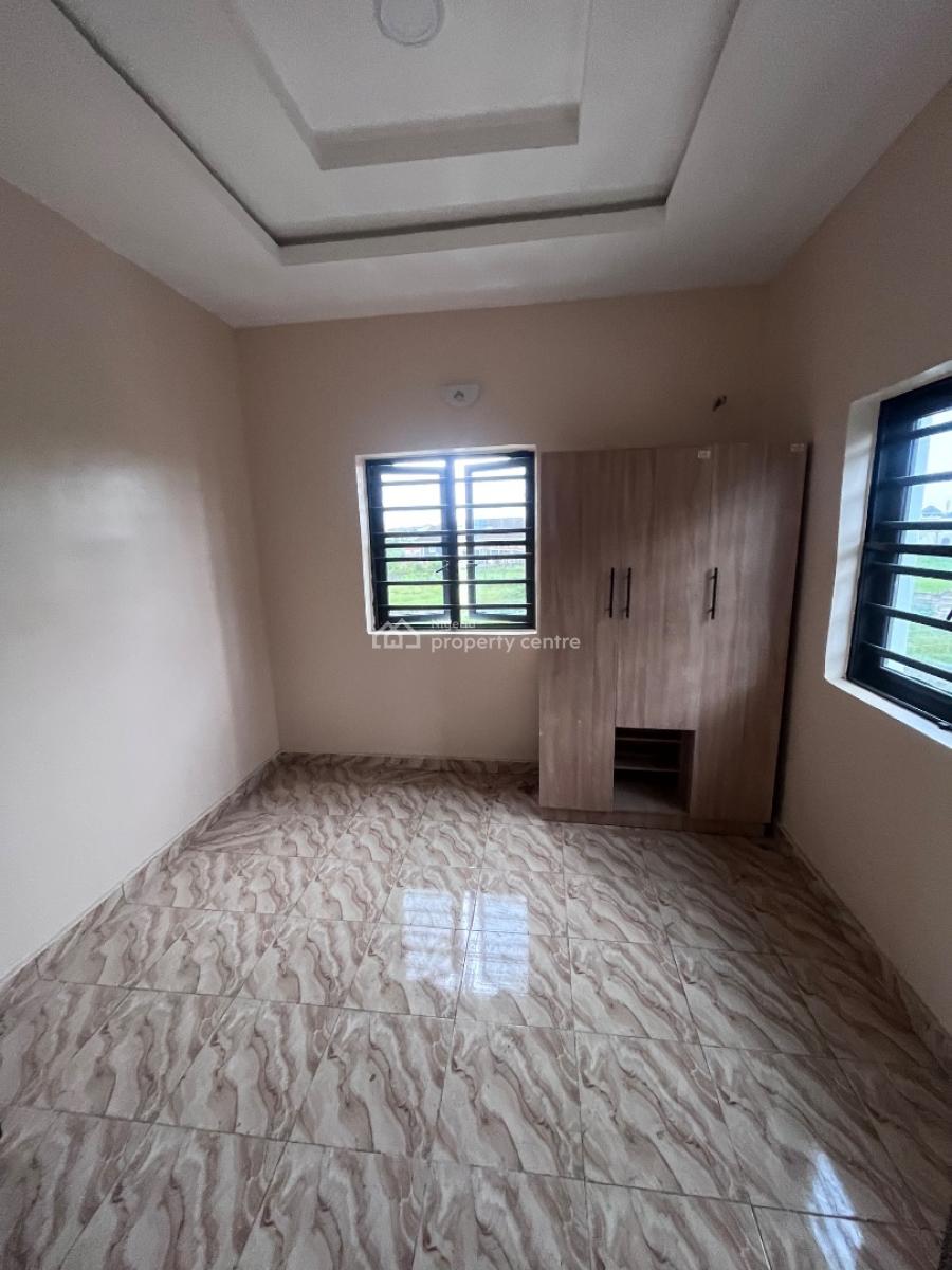 Newly Built  2-bedroom Up Floor Apartment. 2 Units Available, Wisebuyer Magboro Not Far From Magboro Busstop, Magboro, Ogun, Flat / Apartment for Rent