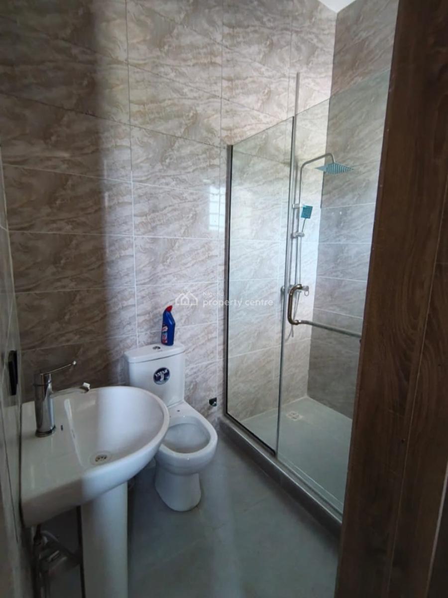 Spacious 6 Bedroom Fully Detached Duplex with Bq, Beachwood Estate, Bogije, Ibeju Lekki, Lagos, Detached Duplex for Sale