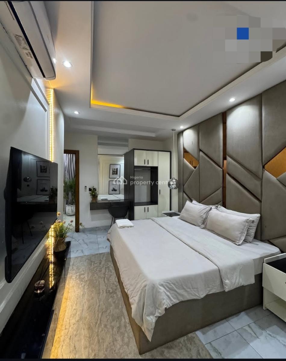 2 Bedroom Penthouse with Pool, Lekki Phase 1, Lekki, Lagos, Block of Flats for Sale