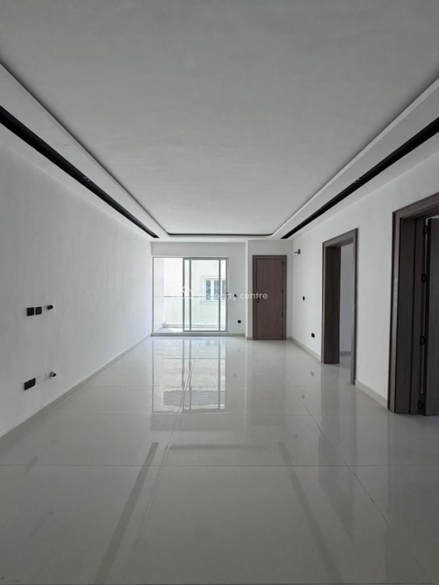 Luxury and Spacious 2 Bedroom Apartment with Gym and Pool, Lekki Phase 1, Lekki, Lagos, Flat / Apartment for Rent