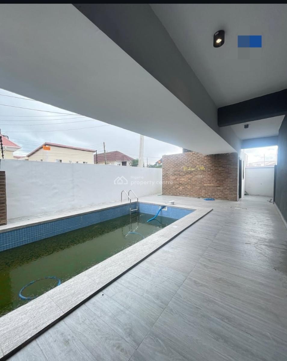 Spaciously Built 4 Bedroom Terrace Duplex with a Bq Pool and Gym, Lekki Phase 1, Lekki, Lagos, Terraced Duplex for Sale