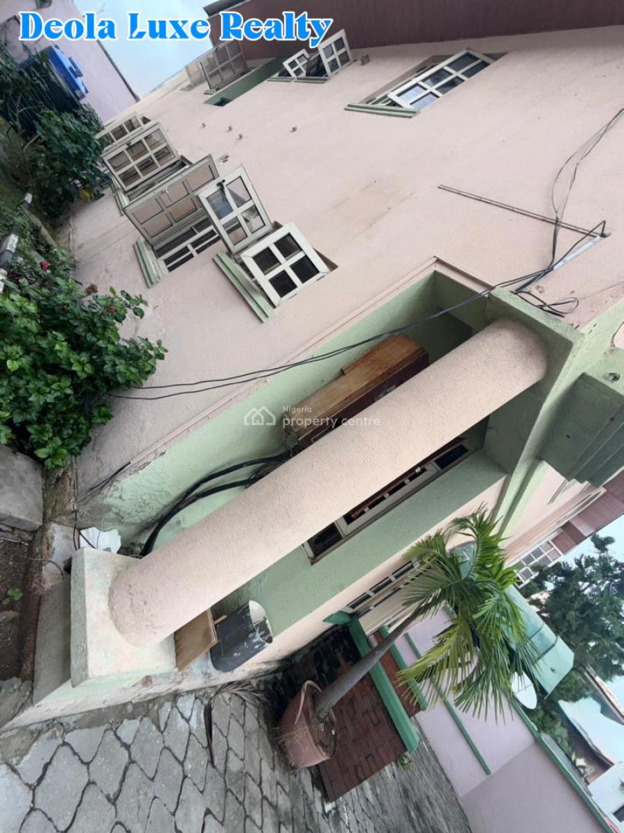 Prime 5-bedroom Semi-detached House  Perfect for Living Or Busine, Off Admiralty Way, Lekki Phase 1, Lekki, Lagos, Semi-detached Duplex for Rent