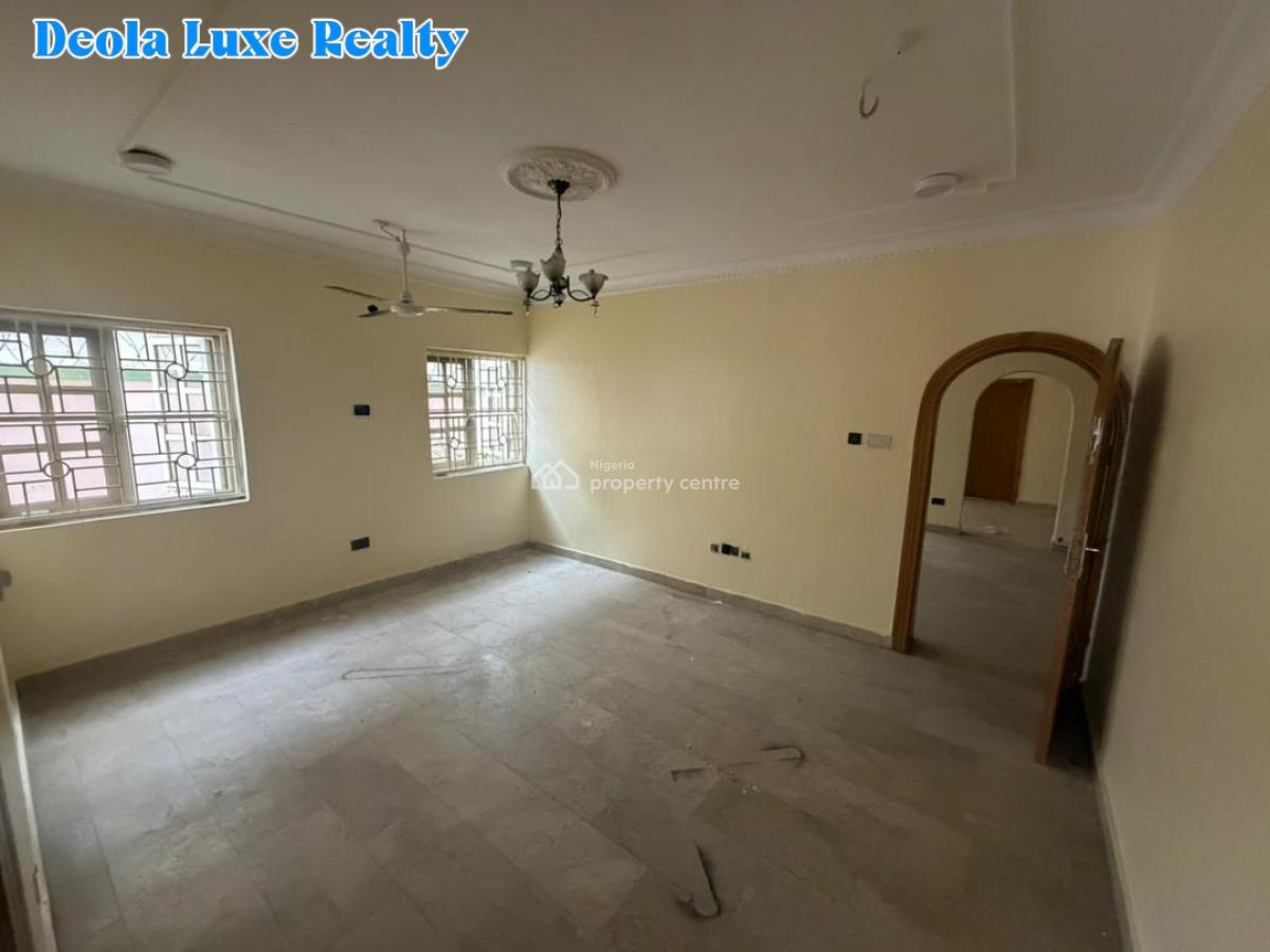 Prime 5-bedroom Semi-detached House, Off Admiralty Way, Lekki Phase 1, Lekki, Lagos, Semi-detached Duplex for Rent