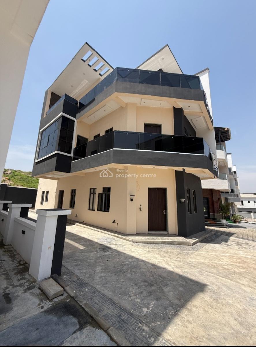 Luxury 3 Bedroom with 1 Bedroom Bq, Guzape District, Abuja, Detached Duplex for Sale