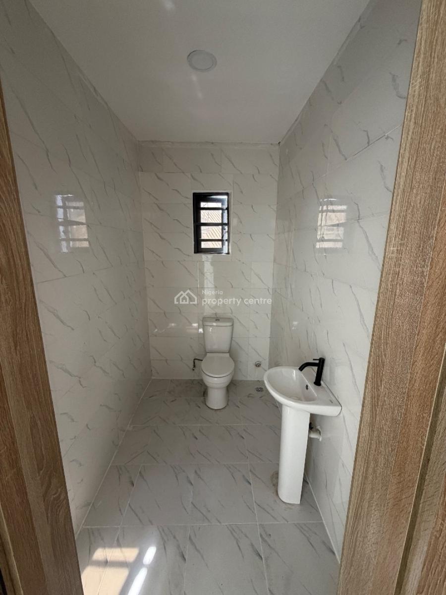 Spacious Brand New 2 Bedroom, Ologolo, Lekki, Lagos, Flat / Apartment for Rent