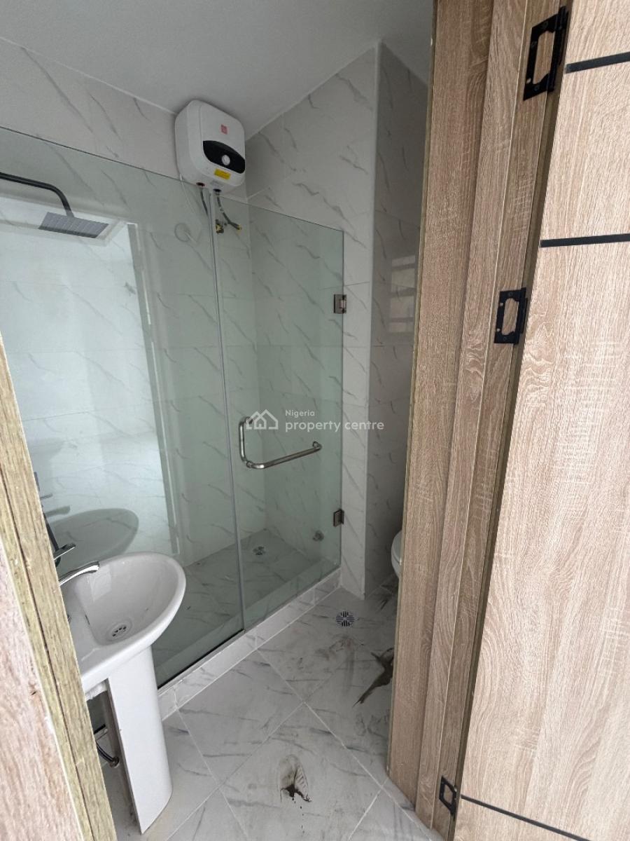 Spacious Brand New 2 Bedroom, Ologolo, Lekki, Lagos, Flat / Apartment for Rent