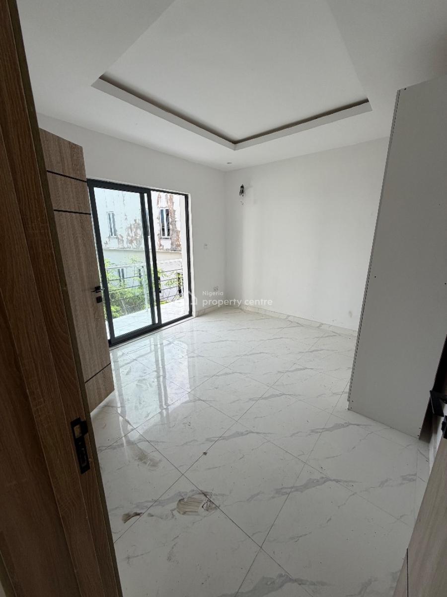 Spacious Brand New 2 Bedroom, Ologolo, Lekki, Lagos, Flat / Apartment for Rent