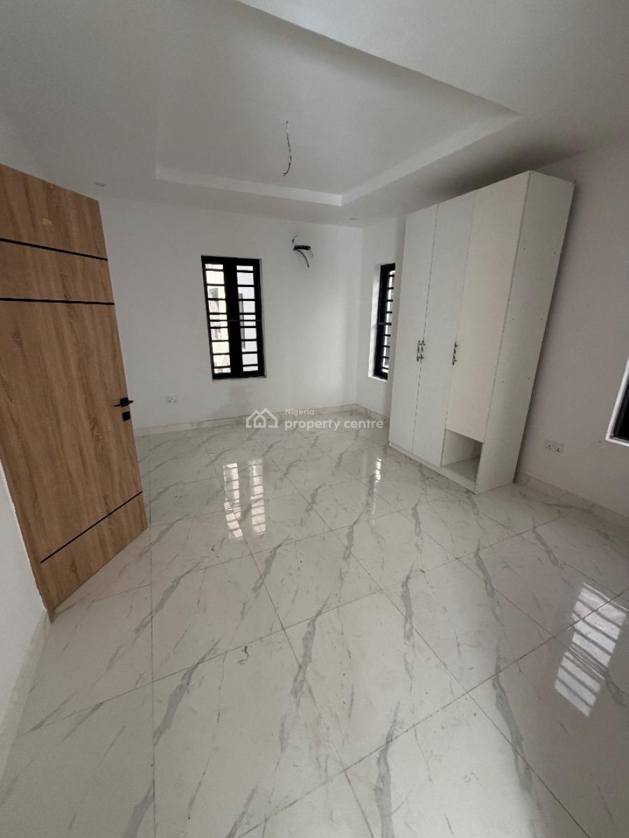 Spacious Brand New 2 Bedroom, Ologolo, Lekki, Lagos, Flat / Apartment for Rent