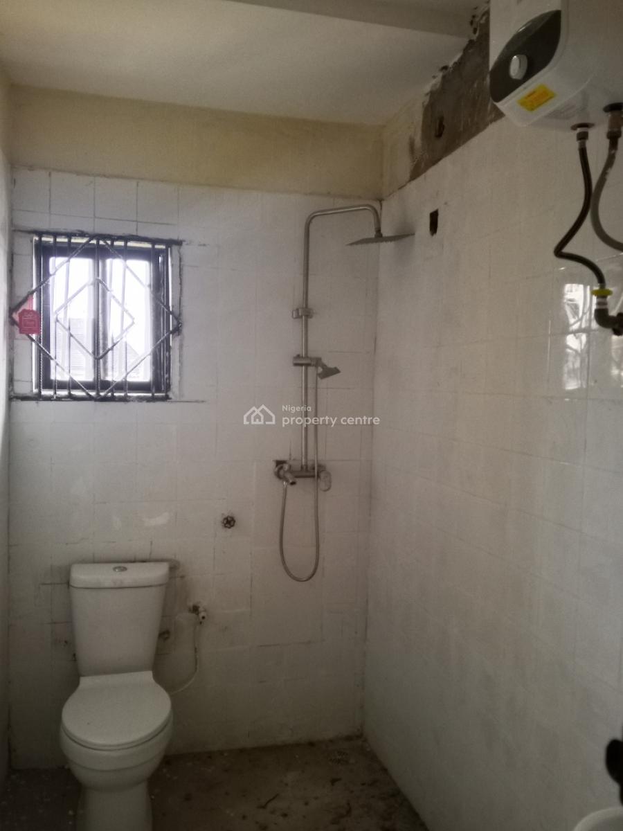 3 Bedroom, Destiny Bus Stop Isheri Oshun Jakande Axis., Isolo, Lagos, Flat / Apartment for Rent