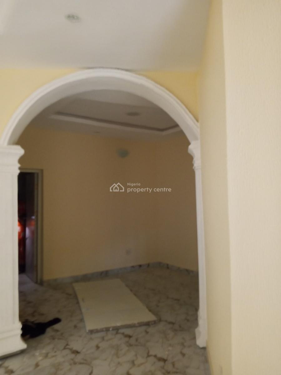 3 Bedroom, Destiny Bus Stop Isheri Oshun Jakande Axis., Isolo, Lagos, Flat / Apartment for Rent