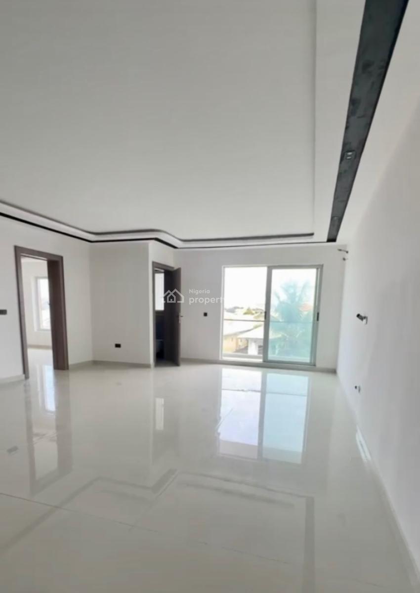 Spacious and Sweet View, Lekki Phase 1, Lekki, Lagos, Flat / Apartment for Rent