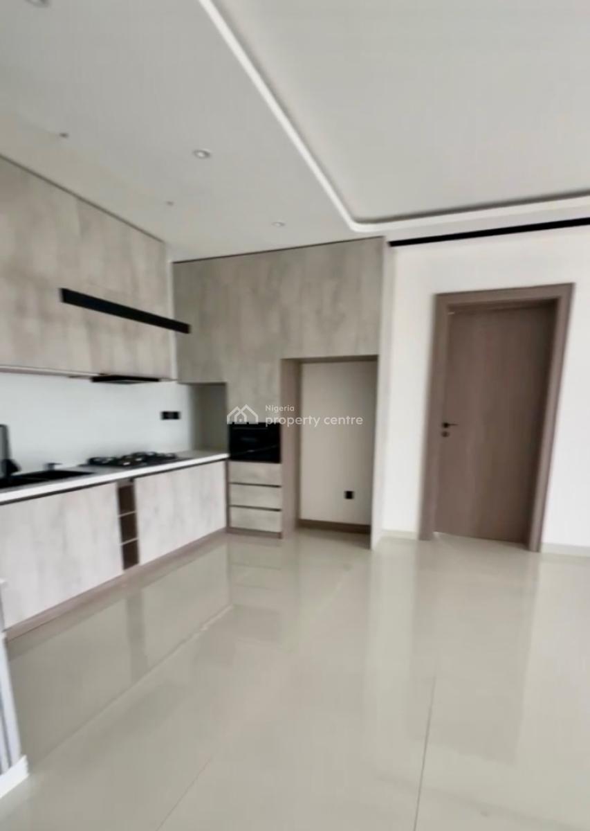 Spacious and Sweet View, Lekki Phase 1, Lekki, Lagos, Flat / Apartment for Rent