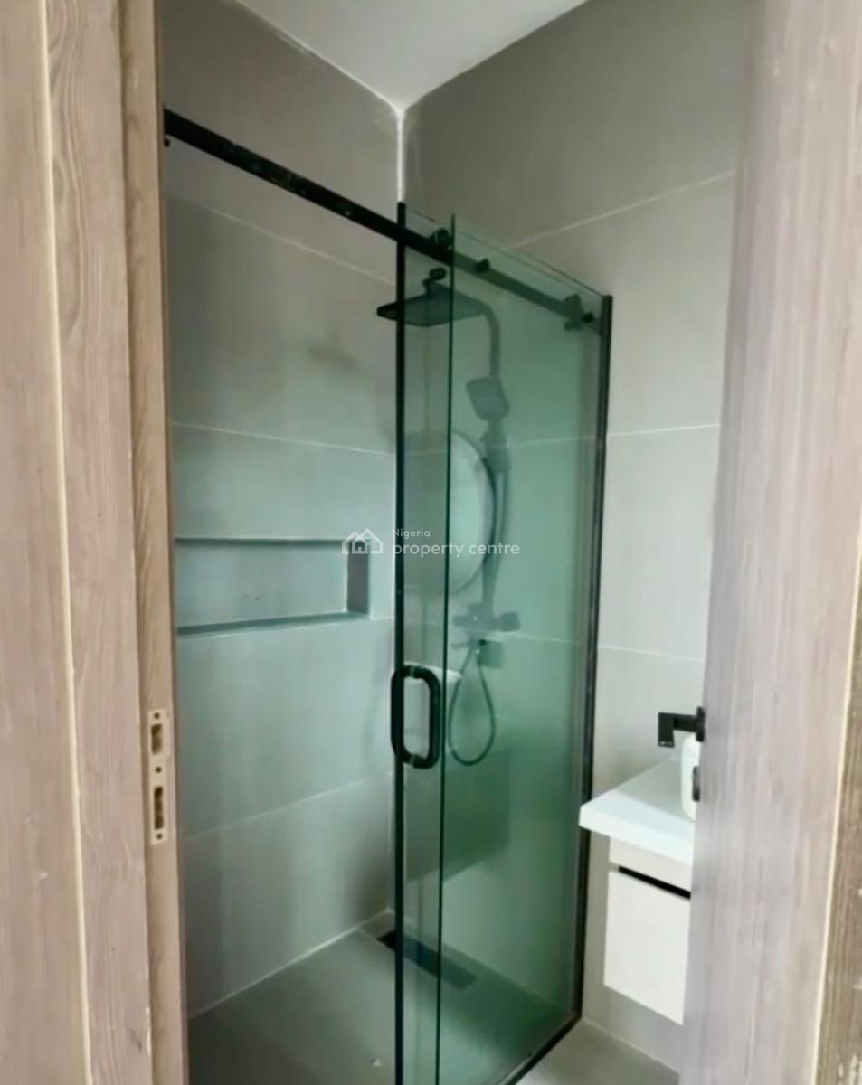 Spacious and Sweet View, Lekki Phase 1, Lekki, Lagos, Flat / Apartment for Rent