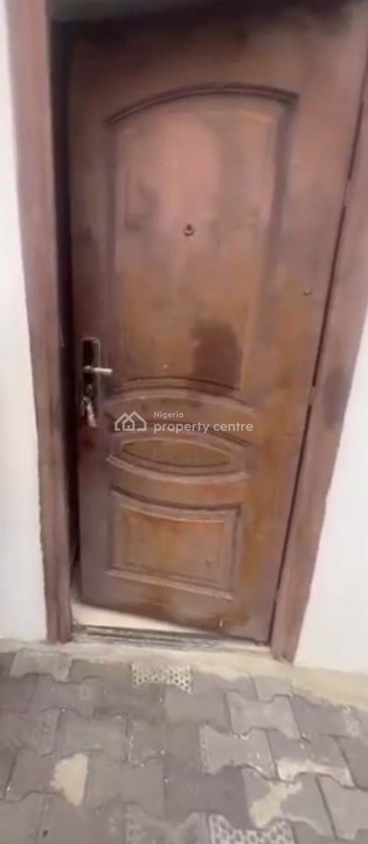 Spacious Bq, Oba Amusa, Agungi, Lekki, Lagos, Self Contain (single Rooms) for Rent