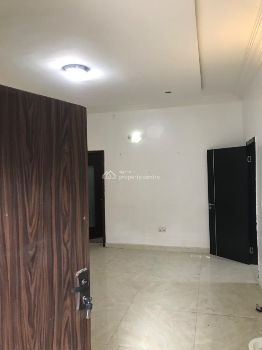 Lovely&spacious 2 Bedrooms Flat, No. 4 Gilbert Odior , Unity Homes, Ajah, Lagos, Flat / Apartment for Rent