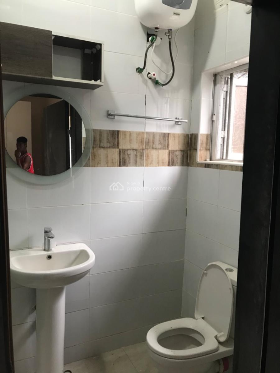 Lovely&spacious 2 Bedrooms Flat, No. 4 Gilbert Odior , Unity Homes, Ajah, Lagos, Flat / Apartment for Rent