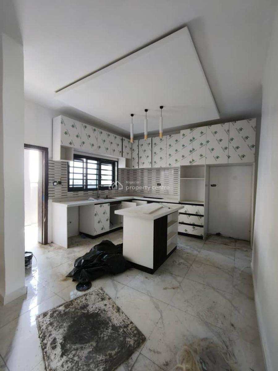 Newly Built 3 Bedroom Apartment with Bq, Pool & Elevator, Lekki Phase 1, Lekki, Lagos, Flat / Apartment for Rent