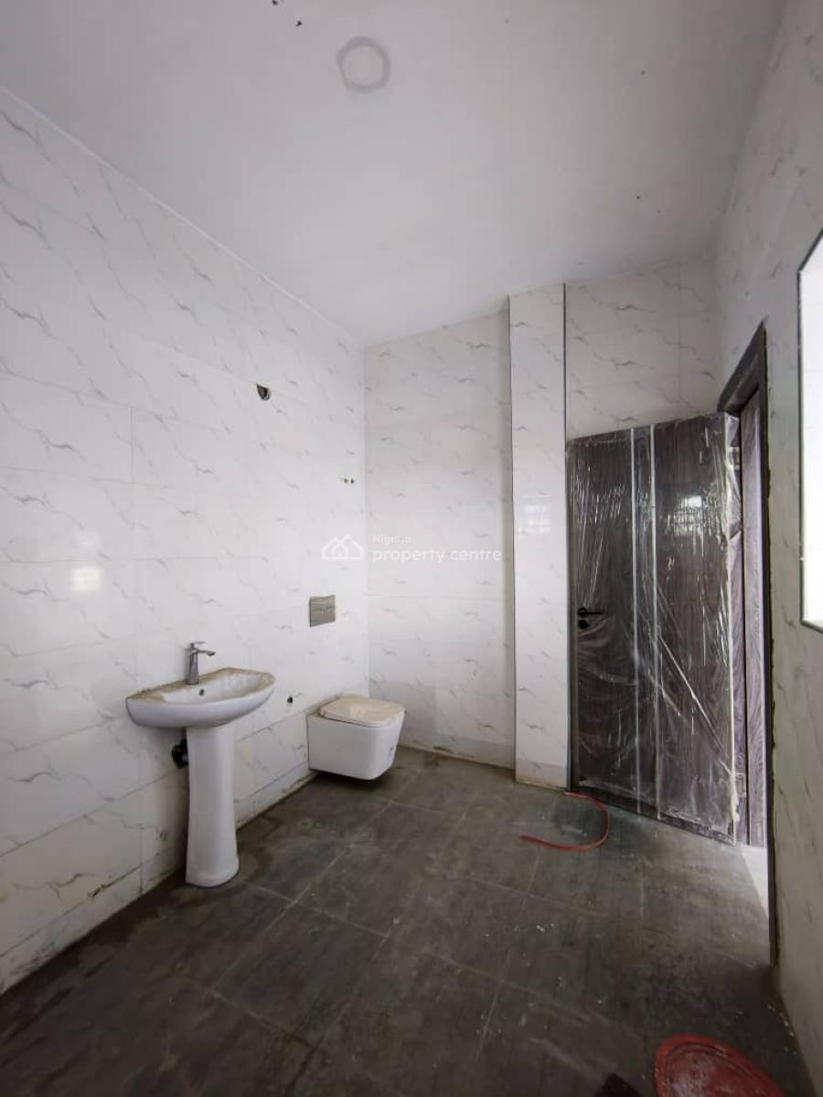 Newly Built 3 Bedroom Apartment with Bq, Pool & Elevator, Lekki Phase 1, Lekki, Lagos, Flat / Apartment for Rent
