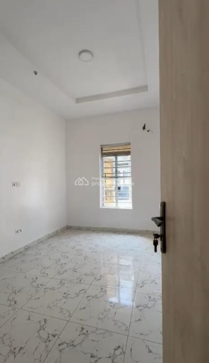 Spacious Upstairs Mini Flat with Balcony to Share Kitchen, Ikota, Lekki, Lagos, Mini Flat (room and Parlour) for Rent