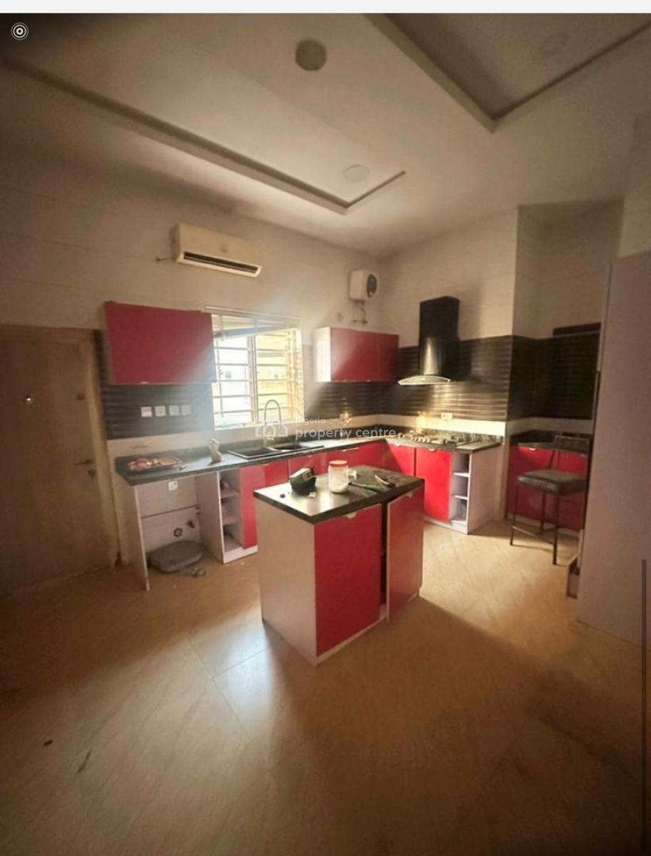 Masters Bedroom, Idado/ Agungi Inside Estate, Agungi, Lekki, Lagos, Self Contain (single Rooms) for Rent