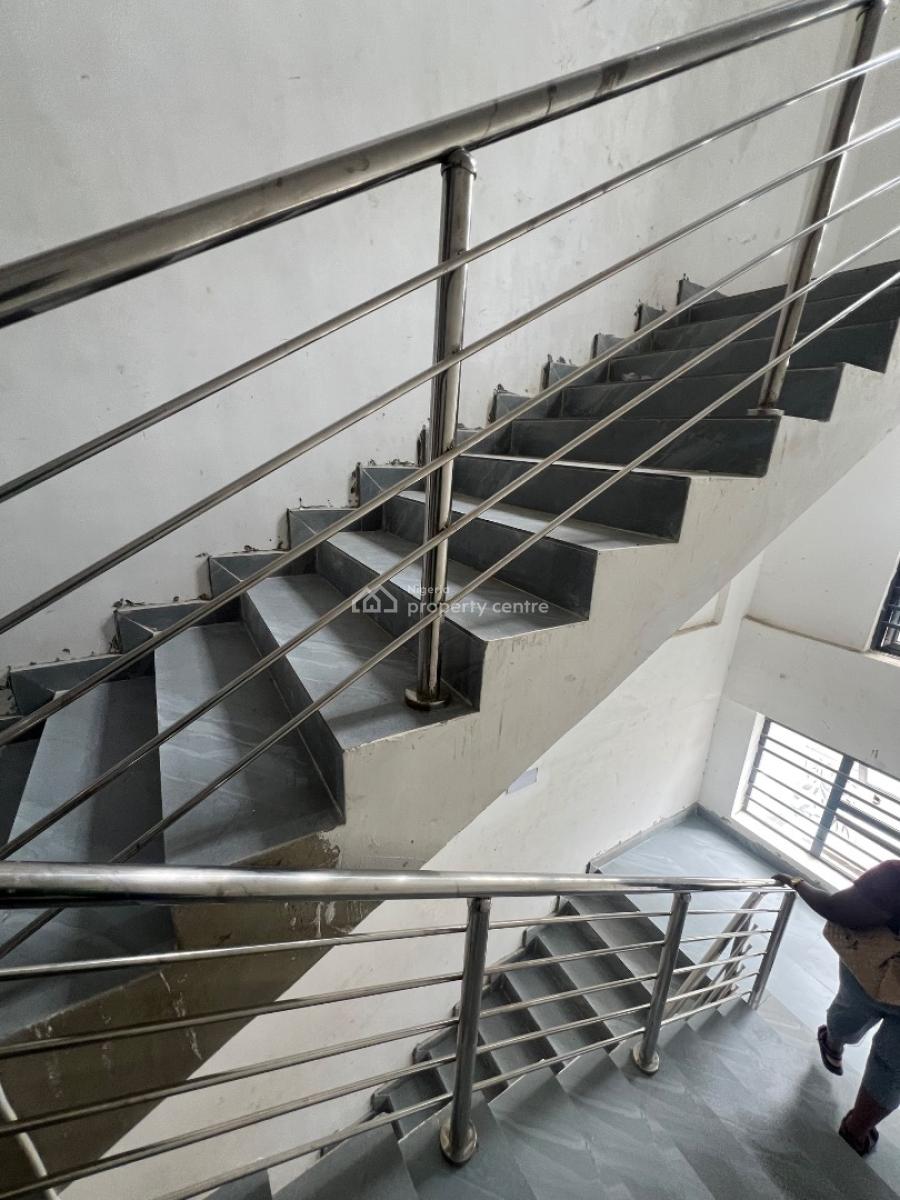 1, 2 & 3 Bedroom Serviced Apartment  1bedroom : 165m  2bedroom : 250m, Lekki Phase 1, Lekki, Lagos, Block of Flats for Sale