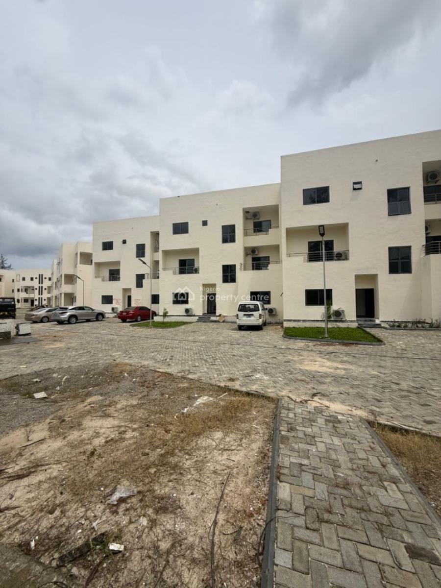 4 and 5 Bedrom Terrace Duplex, Osapa, Lekki, Lagos, Flat / Apartment for Rent