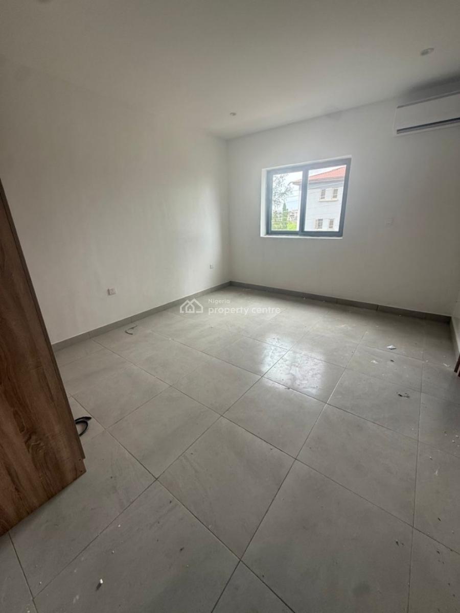 4 and 5 Bedrom Terrace Duplex, Osapa, Lekki, Lagos, Flat / Apartment for Rent