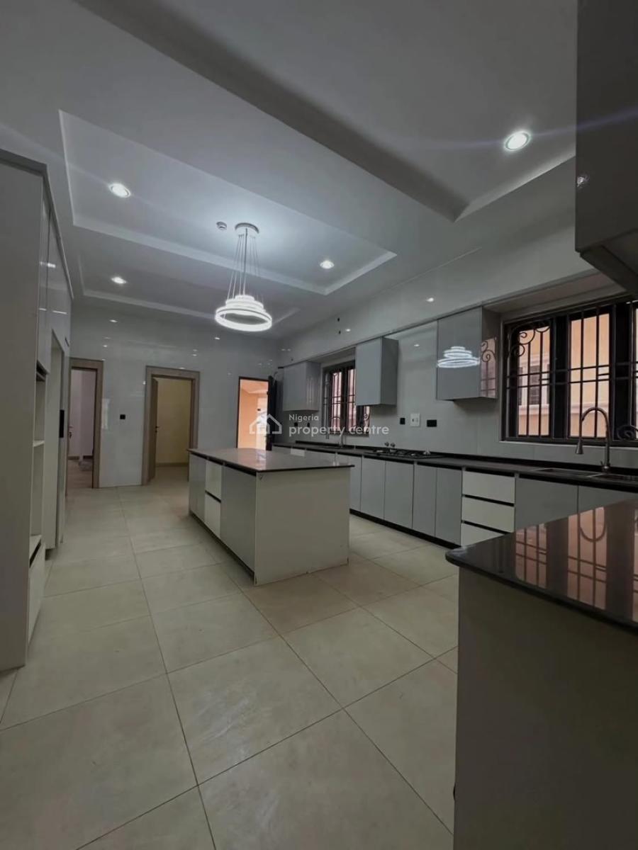 Luxurious 7 Bedrooms Detached Duplex,2 Rooms Bq, Pool , Elevator, Serene Neighborhood, Asokoro District, Abuja, Detached Duplex for Sale