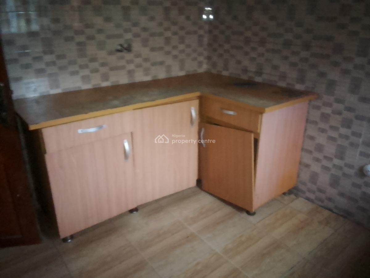 Spacious Luxury 2 Bedroom Flat with Excellent Features, Nurudeen Dali Street, Ogombo, Ajah, Lagos, Flat / Apartment for Rent